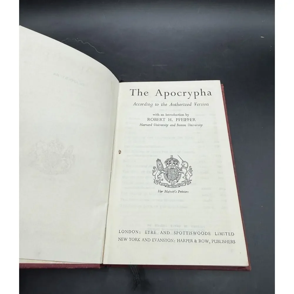 Vintage Apocrypha Great Britain Robert Pfeiffer Hardcover Eyre And Spottiswoode